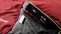 Outwell Campion Kinderslaapzak - Rood 11 Outwell Campion Kinderslaapzak - Rood -Speciaalzaak Voor Kampeerartikelen 1069 1900 5709388113221 campion junior rood feature photo5