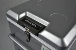 Engel MT35F-S Compressor Koelbox - 32 Liter -Speciaalzaak Voor Kampeerartikelen 1900 2849 mt35fs verschluss detail