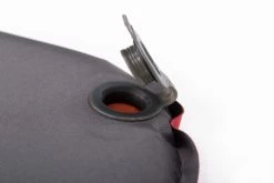 Exped SIM Comfort Duo 5 Zelfopblazende Slaapmat -Speciaalzaak Voor Kampeerartikelen 6184 sim comfort valve open 5472x3648