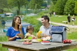 Speciaalzaak Voor Kampeerartikelen -Speciaalzaak Voor Kampeerartikelen 900 1353 cooler fold n cool 20l dark blue 2000011724 lifestyle 1